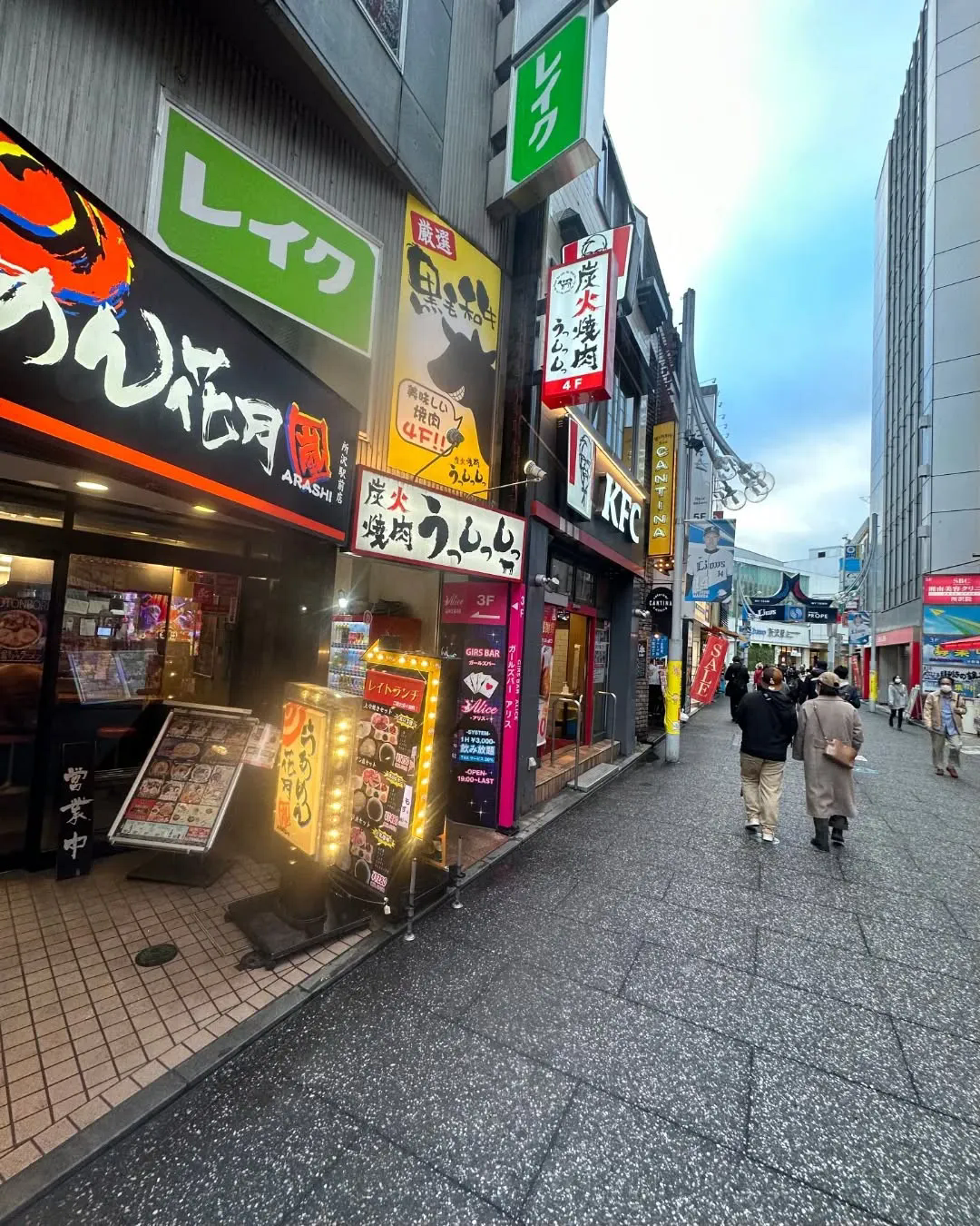 看板製作のプロがあなたの店舗をサポート！