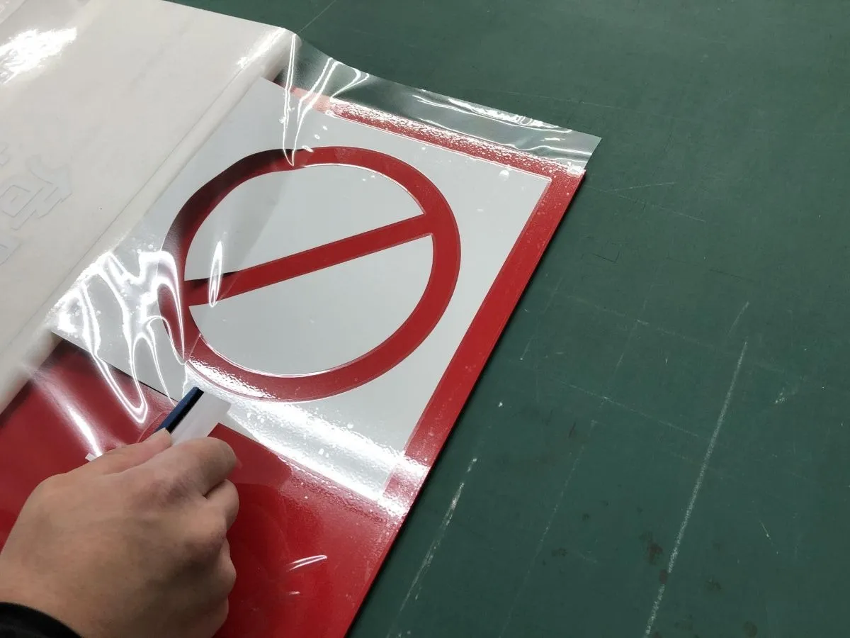 三鷹市での看板製作！業者選びと安く作るポイント